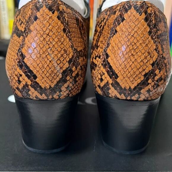 NIB Coach Sz 7C PERRI Booties PTE Snakeskin Leather - Picture 8 of 10